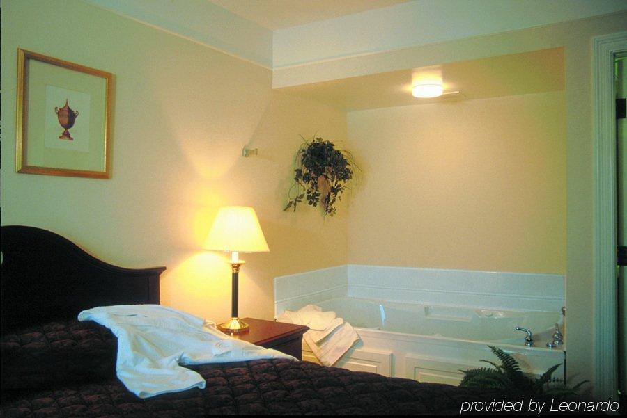 Imperial Swan Hotel And Suites Lakeland Δωμάτιο φωτογραφία